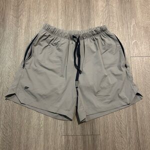 Fabletics Men's Gray Athletic Shorts
